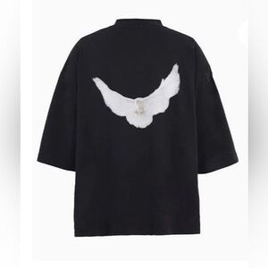 🔥NWT- Dove Yeezy Gap Engineered by Balenciaga quarter sleeve tshirt
